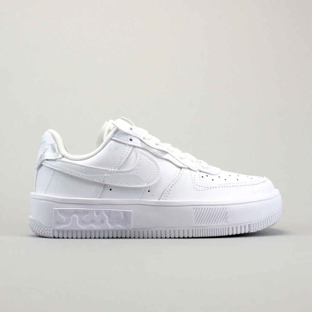 Nike Womens Air Force 1 Fontanka